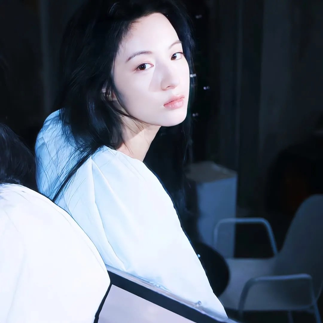 消失的王子海报